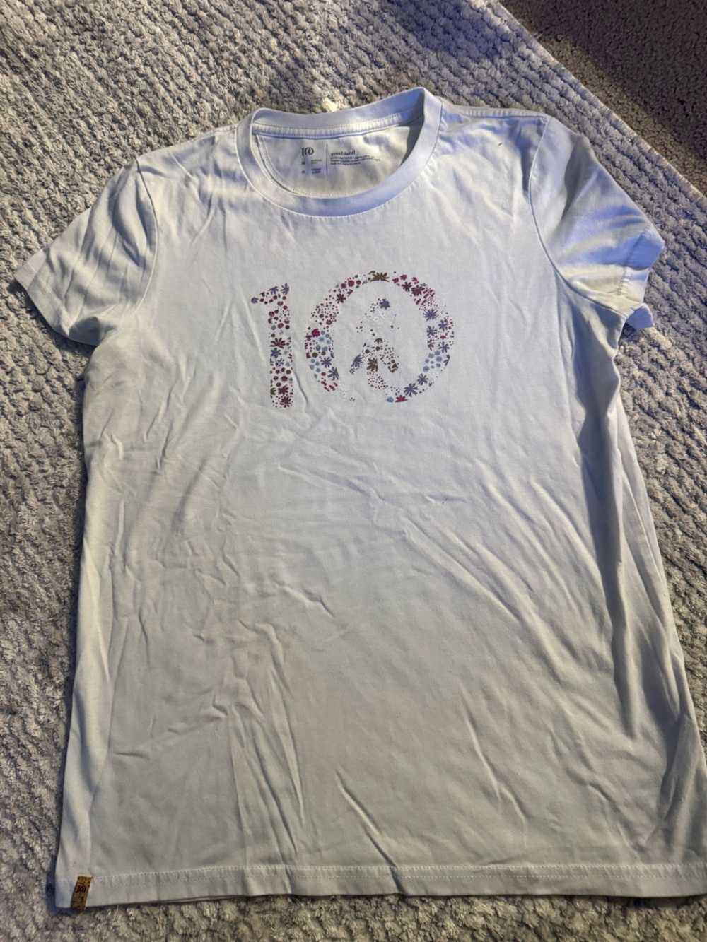 tentree White Floral Short Sleeve Tee